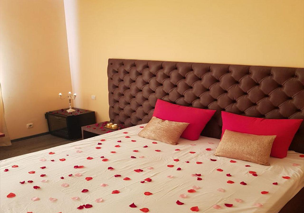 Emperum Nelson Hotel Chisinau Luaran gambar